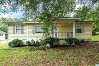 Building Photo - 305 Rose Hill Rd