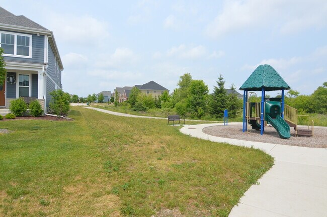 Building Photo - 124 Roman Ln