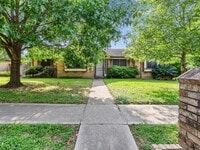Building Photo - 4002 Thistledown Dr