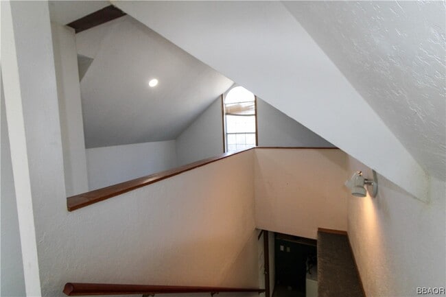 Building Photo - 158 Leonard Ln