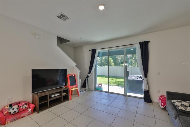 Building Photo - 3225 Pleasant Willow Ct