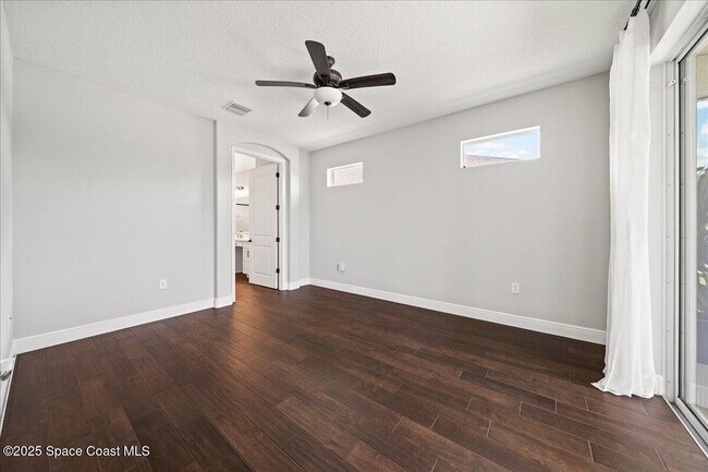 Building Photo - 7785 Wyndham Dr