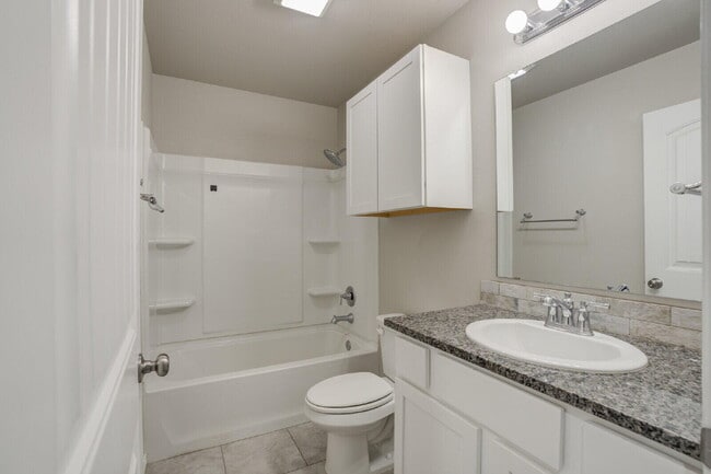 Building Photo - 13308 Avenue V