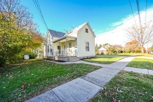 Building Photo - 7813 Elizabeth St