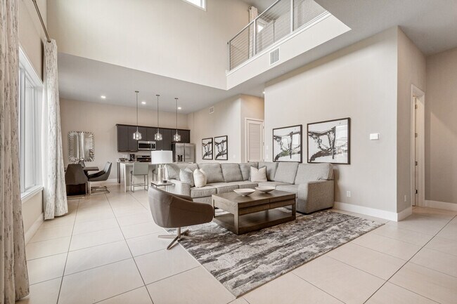 Building Photo - 7740 Sandy Ridge Dr