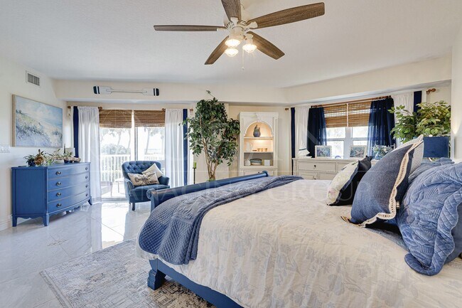 Building Photo - Experience coastal living at its finest in...