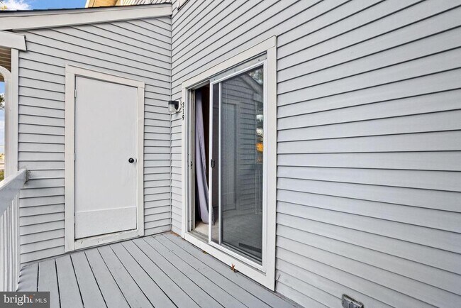 Building Photo - 319 Park Pl Dr