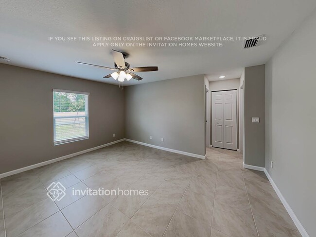 Building Photo - 1762 SW Airoso Blvd