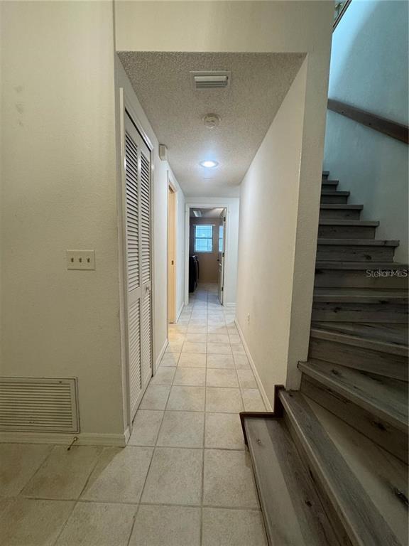 Building Photo - 6077 Marella Dr