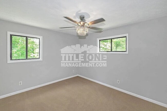 Building Photo - 3860 Hanover Ct