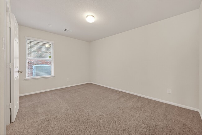 Building Photo - 3327 Tall Sycamore Trail