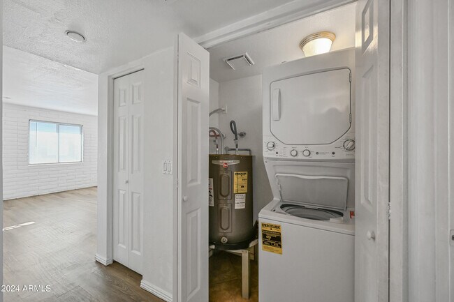 Building Photo - 1234 N 36th St