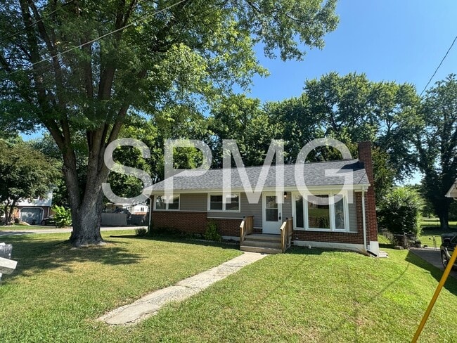 Building Photo - 1603 Alberta Dr