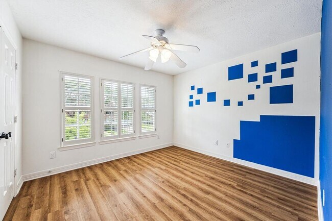 Building Photo - 4115 Crimson Oak Ct