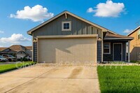 Building Photo - 6026 Bluestem Wy