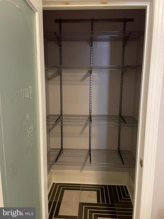 Building Photo - 909 N 2nd St