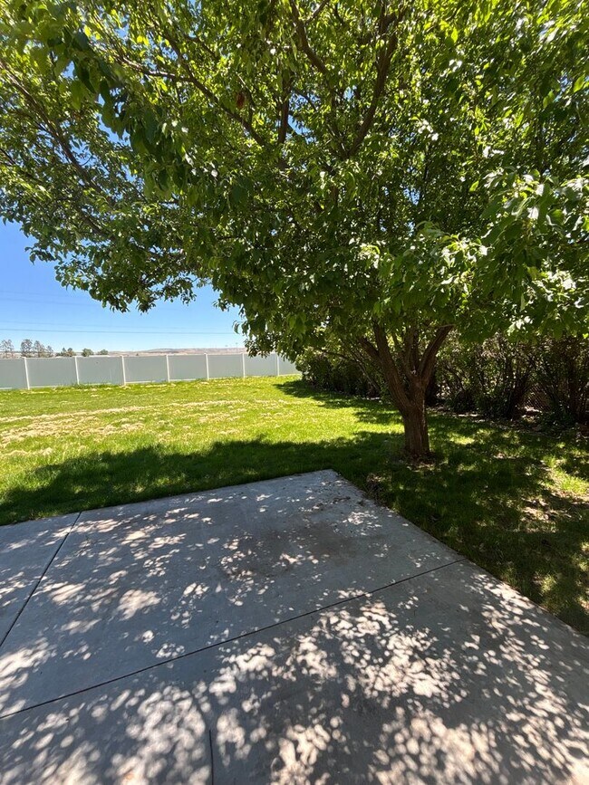 Building Photo - Charming 3 Bed, 1 Bath Home in Idaho Falls!