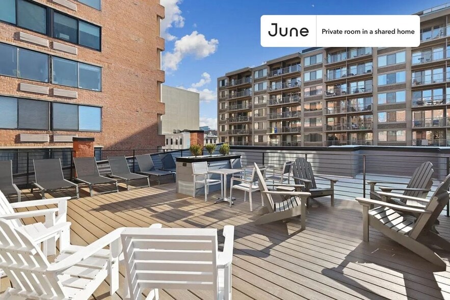 Building Photo - Room in Shared 4 bed/2 bath home in Dupont Circle