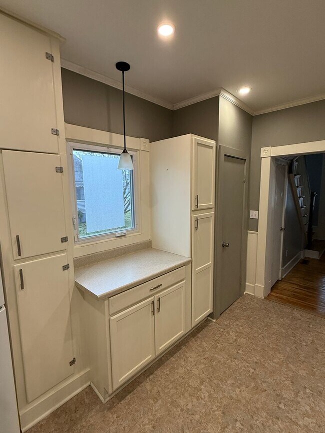 Building Photo - Single-Family Home with Fenced Yard in Cambridge, MD