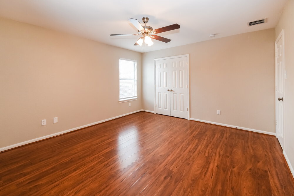 Building Photo - 11305 Shoal Creek Dr