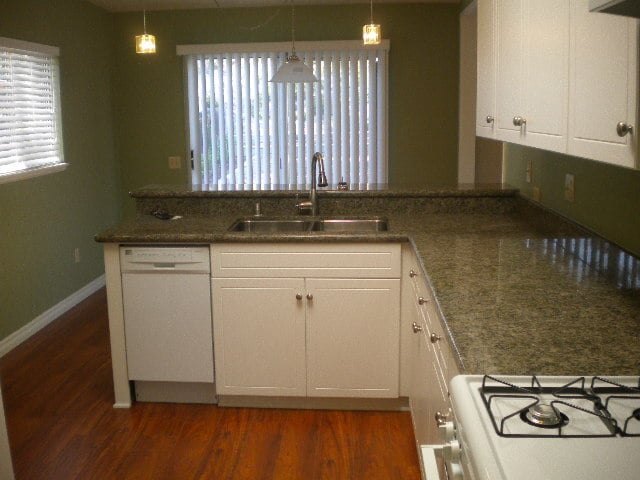 Building Photo - Peacock Hills, 55+ Community - Home in Peacock Hills - Oceanside