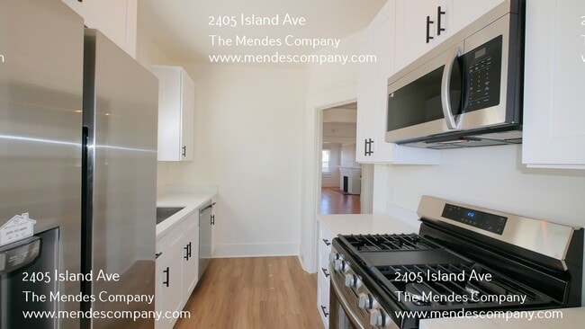 Building Photo - 2405 Island Ave