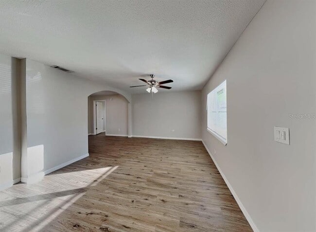 Building Photo - 4389 Signal Hill Rd