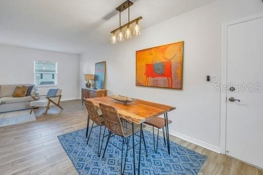 Building Photo - 6990 Place De La Paix