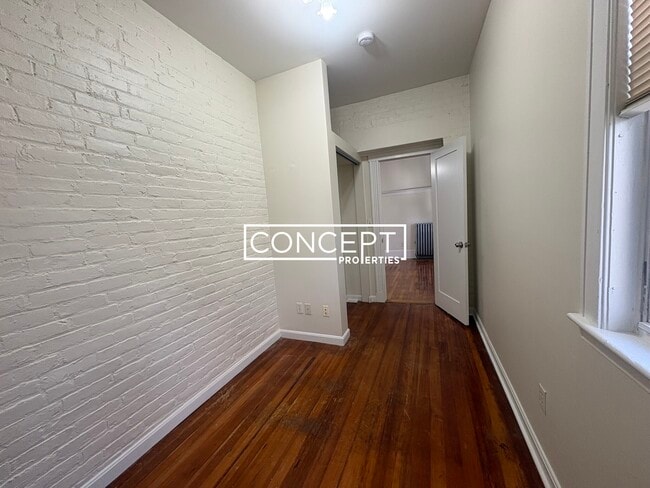 Building Photo - 7 Price Rd