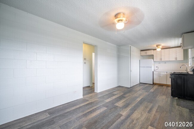 Building Photo - 617 McNeill St