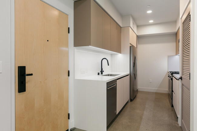 Building Photo - 3675 Dunn