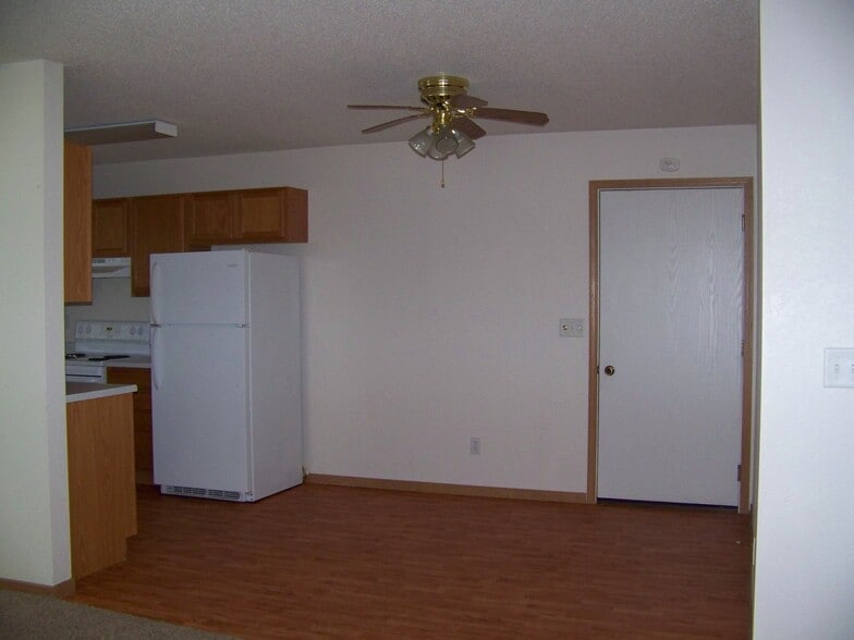 Building Photo - 1428 Morningside Ave N