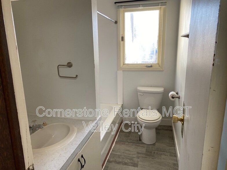 Building Photo - 217 Central Ave S