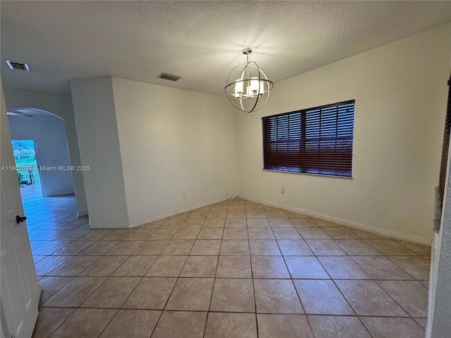 Building Photo - 12701 SW 49th Ct