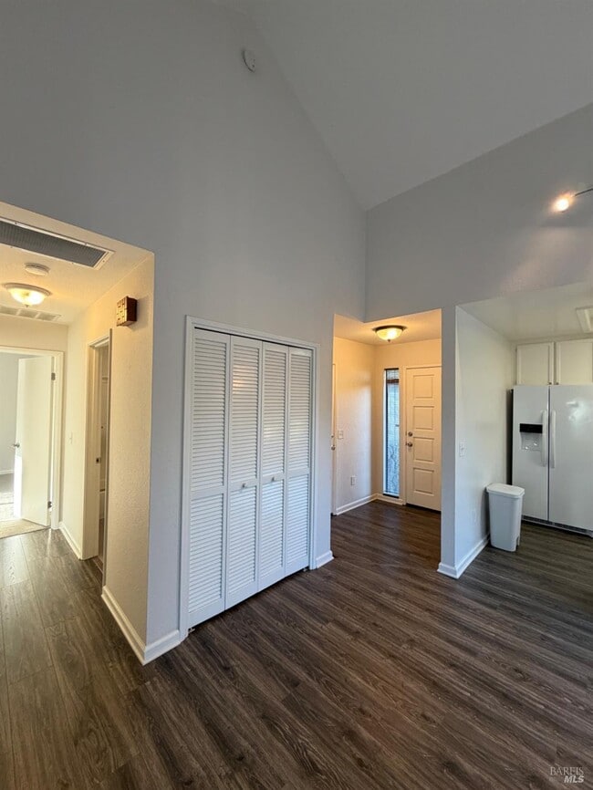 Building Photo - 378 Brey Rd