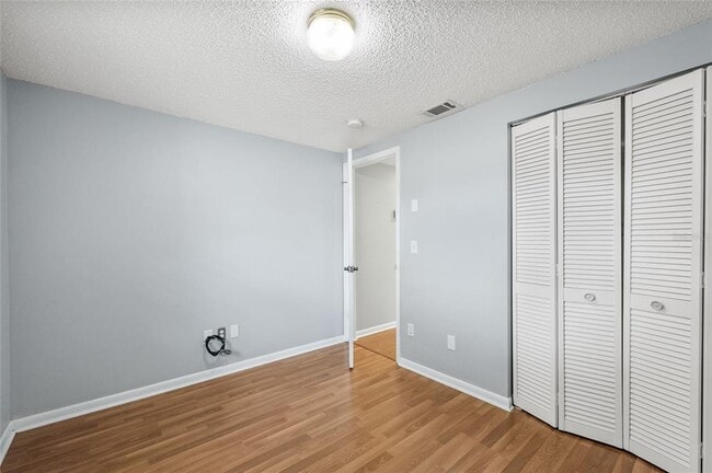 Building Photo - 2917 Burr Oak Dr