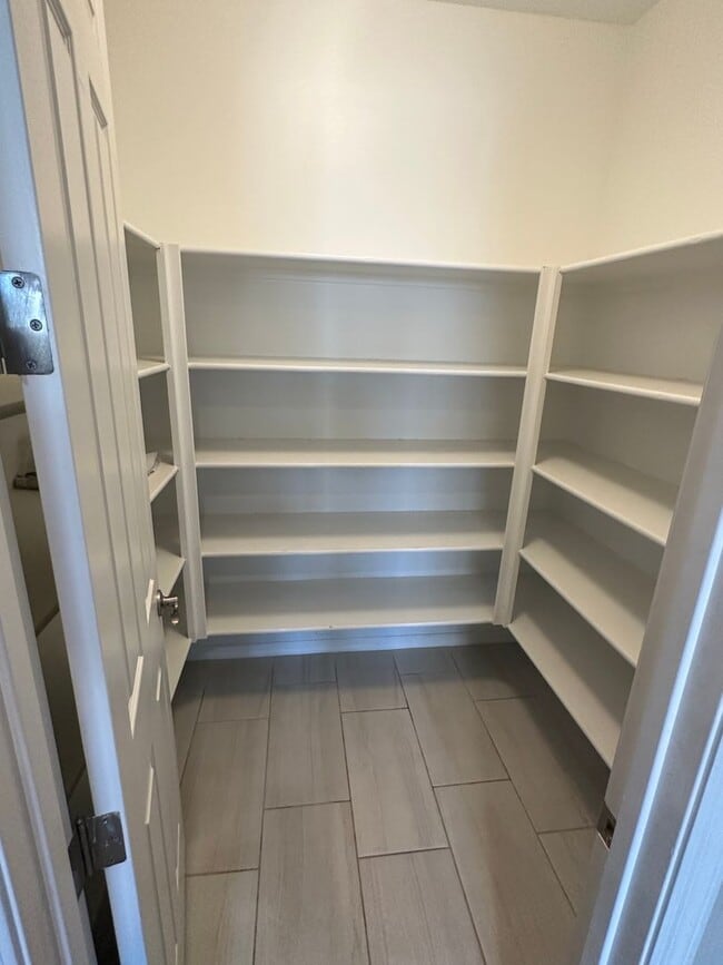 Building Photo - Corner Lot, RV Gate and Garage, Single Lev...