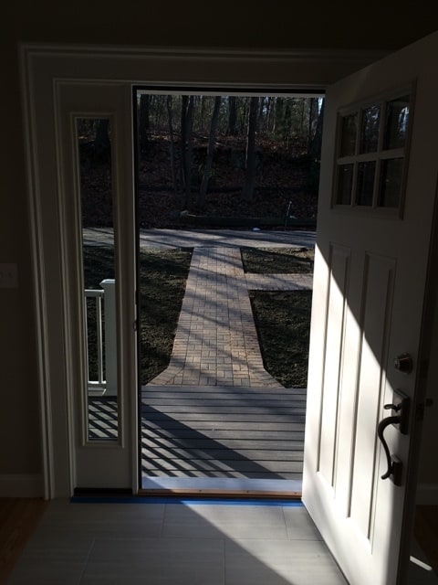 Building Photo - 17 Orient Ave