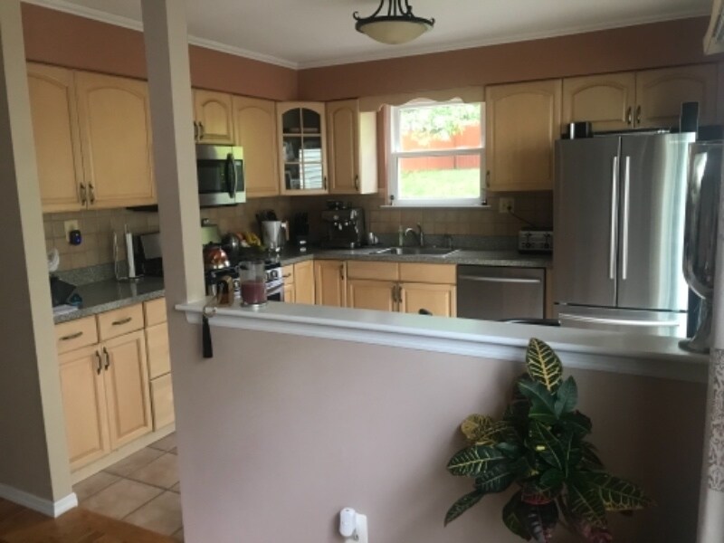 Building Photo - 15026 Liberty Ln