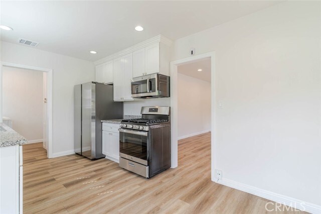 Building Photo - 1466 Stanley Ave