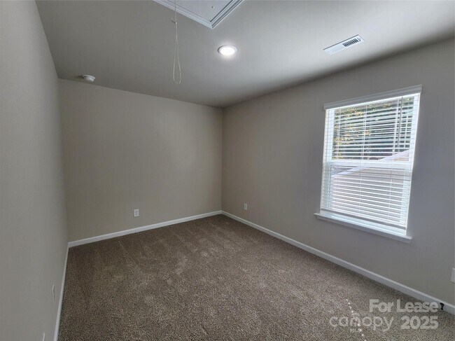 Building Photo - 12526 Susanna Dr