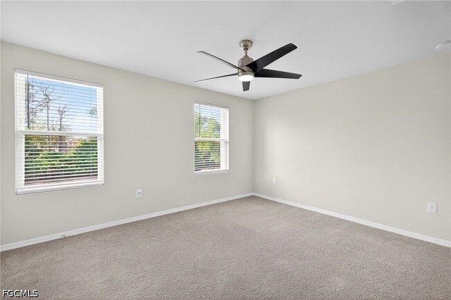 Building Photo - 921 Jacaranda Pkwy E