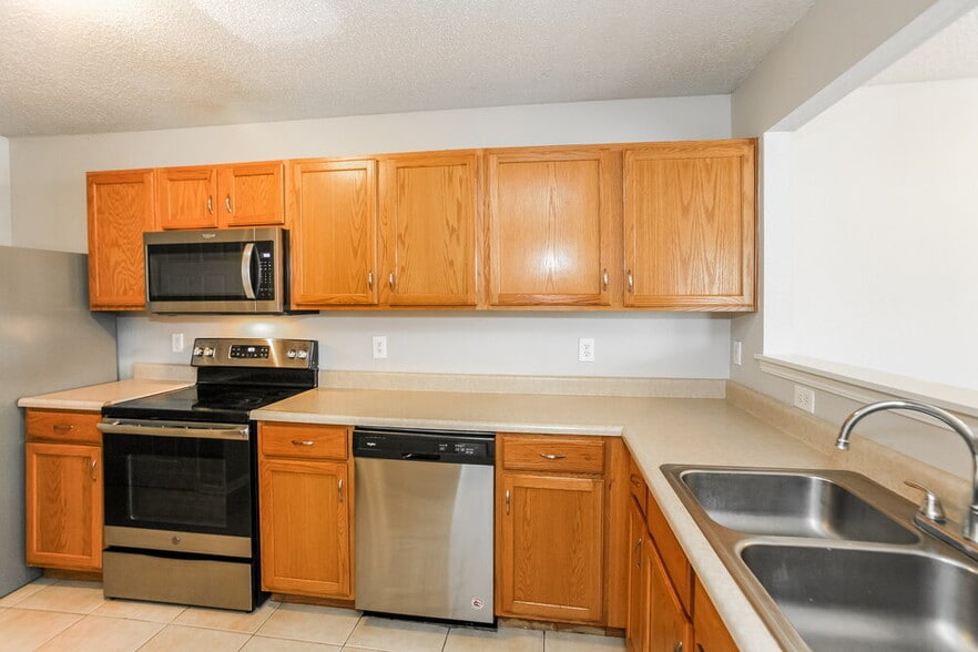 Building Photo - 2539 Redland Ln