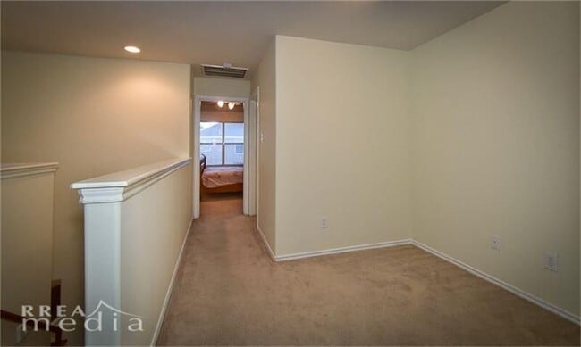 Building Photo - 2923 Loganberry Park Ln