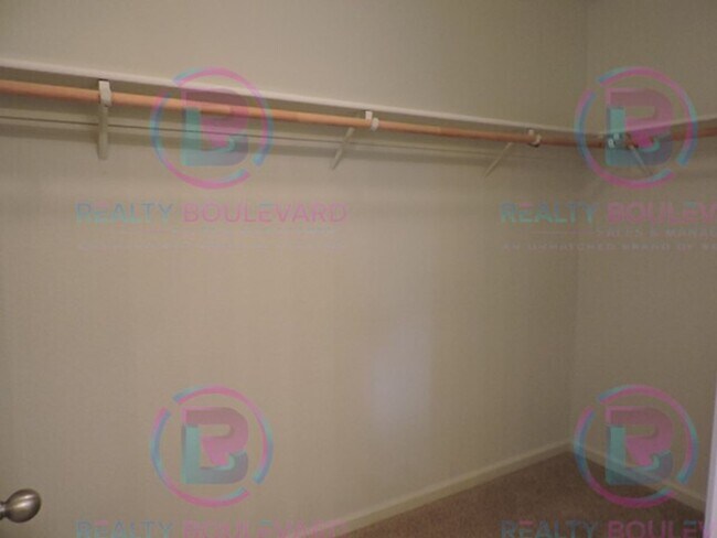 Building Photo - Stunning 4-Bedroom Home with Scenic Views ...