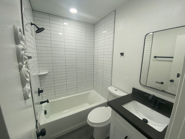 Floorplan - Missouri & Central Apartments