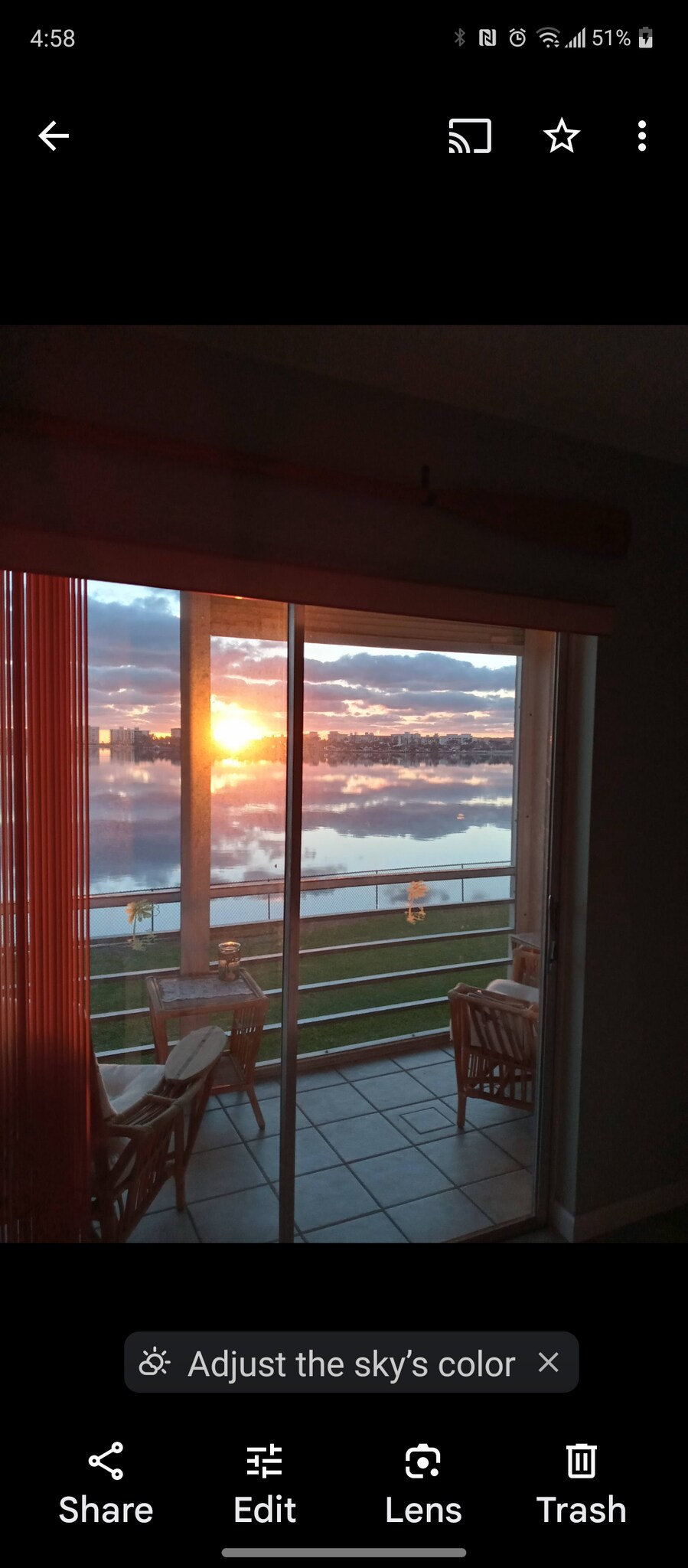 Building Photo - 1516 S Lakeside Dr