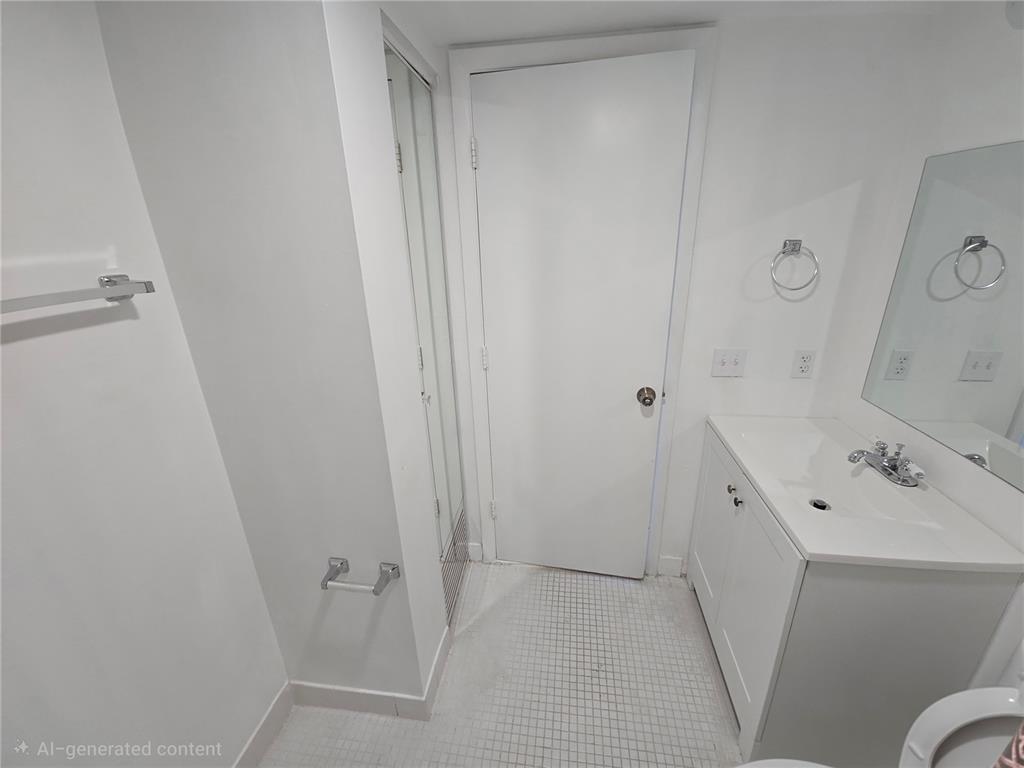 Building Photo - 8735 Ramblewood Dr