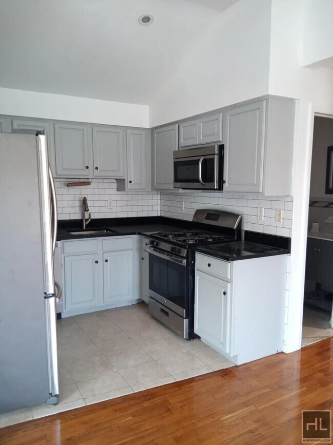 Building Photo - WESTERVELT AVENUE