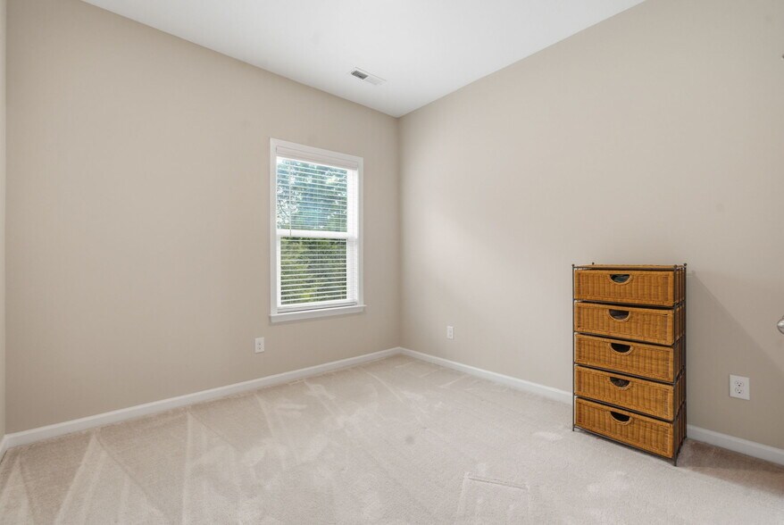 Building Photo - 507 Upper Stone Cir